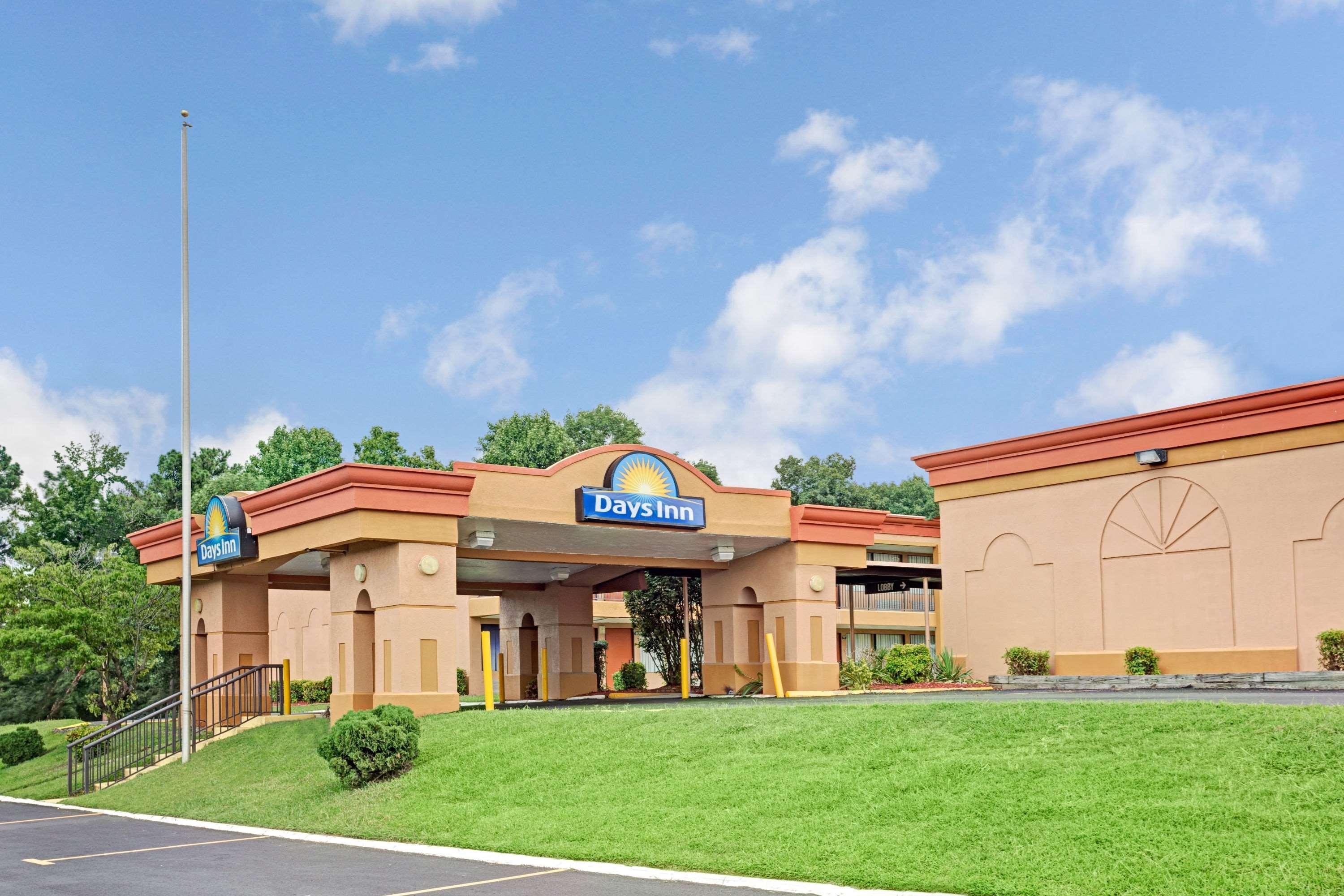 Days Inn By Wyndham Durham/Near Duke University Extérieur photo
